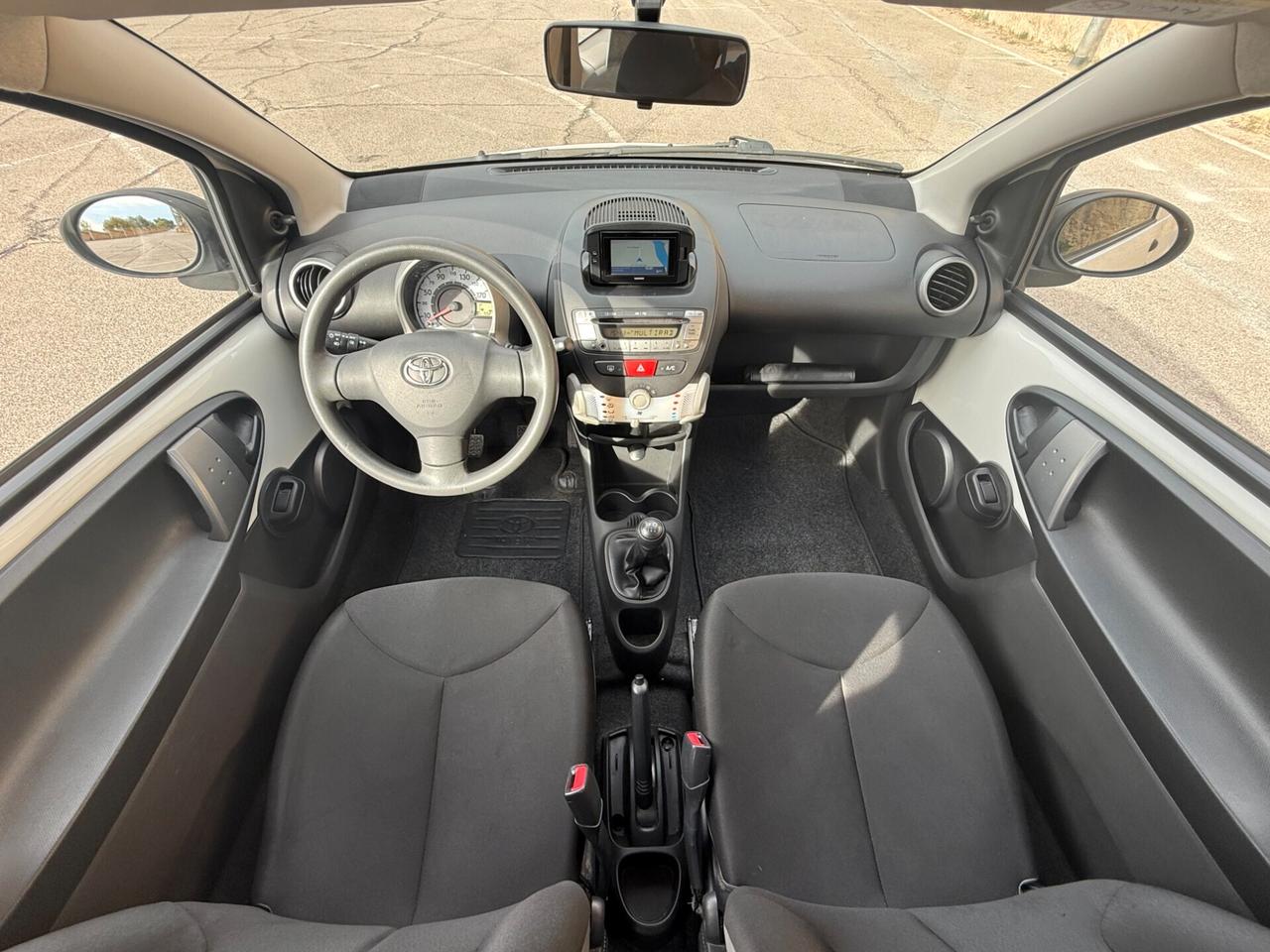 Toyota Aygo/1.0 68CV/NAVI/CLIMA/SOLO 55000 KM