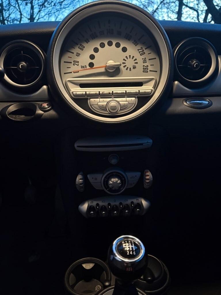 Mini 1.6 16V One D neopatentati