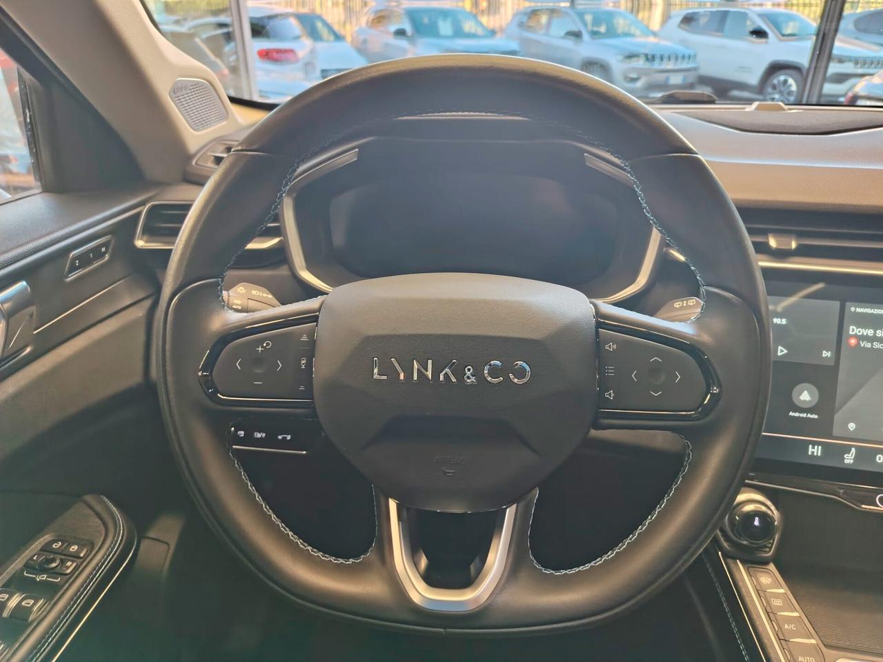 Lynk&co 01 PHEV