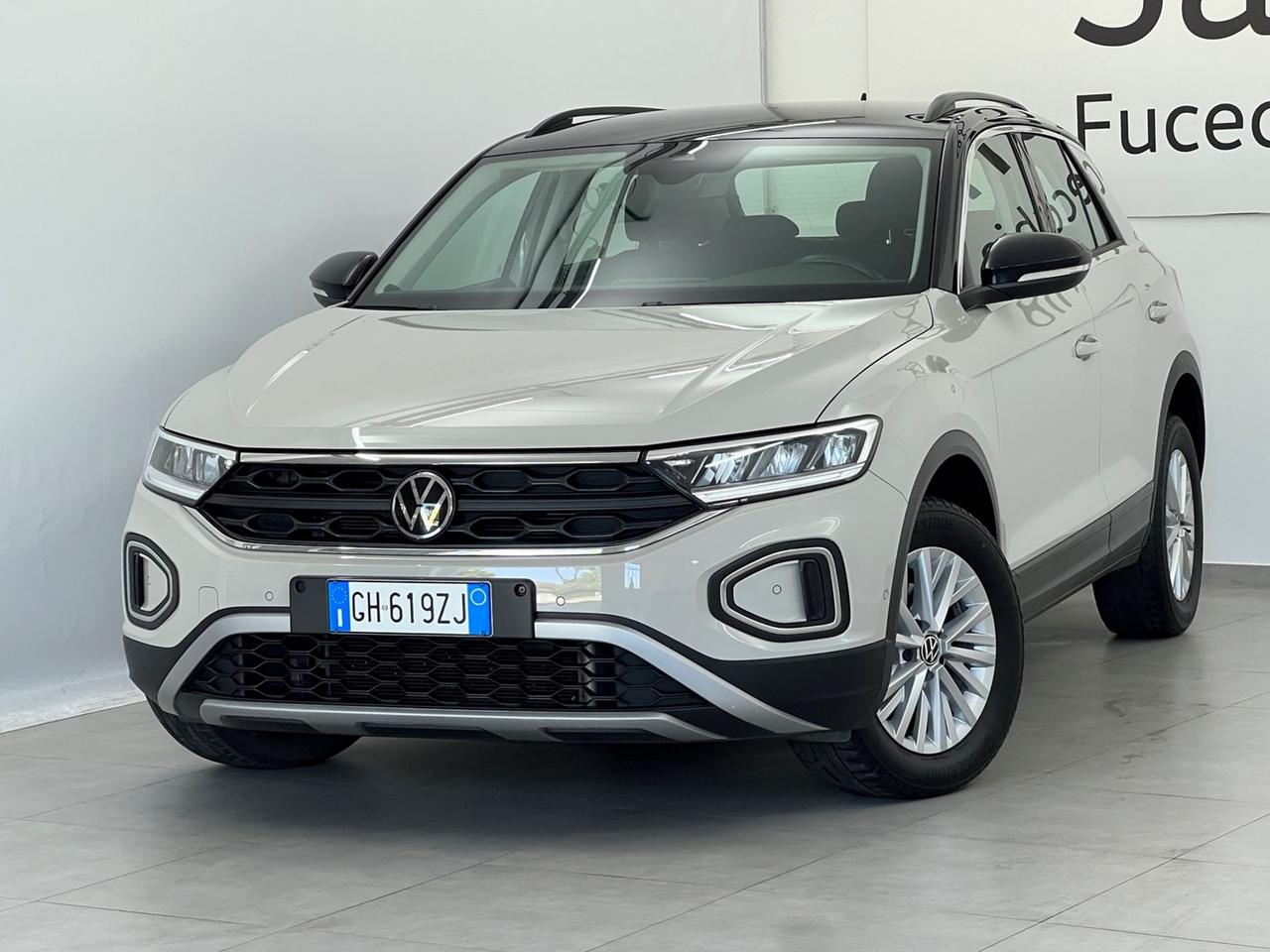 VOLKSWAGEN T-Roc 2022 T-Roc 1.0 tsi Life 110cv
