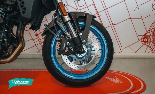 SUZUKI GSX-8S 800
