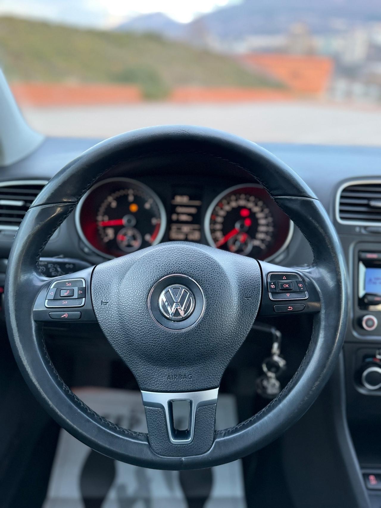 Volkswagen Golf 1.6 TDI EURO 5 ok neopatentati