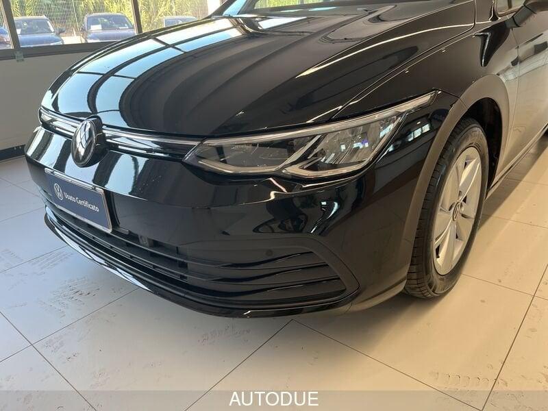 Volkswagen Golf 8 2.0 TDI SCR LIFE DSG 115 CV