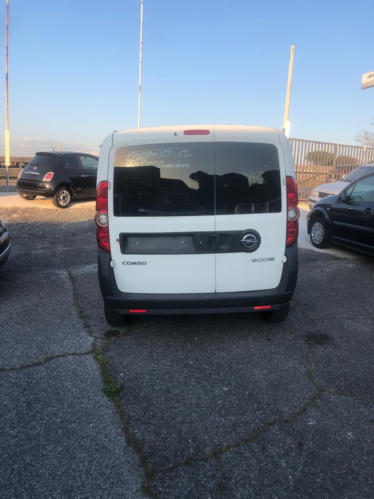 opel combo