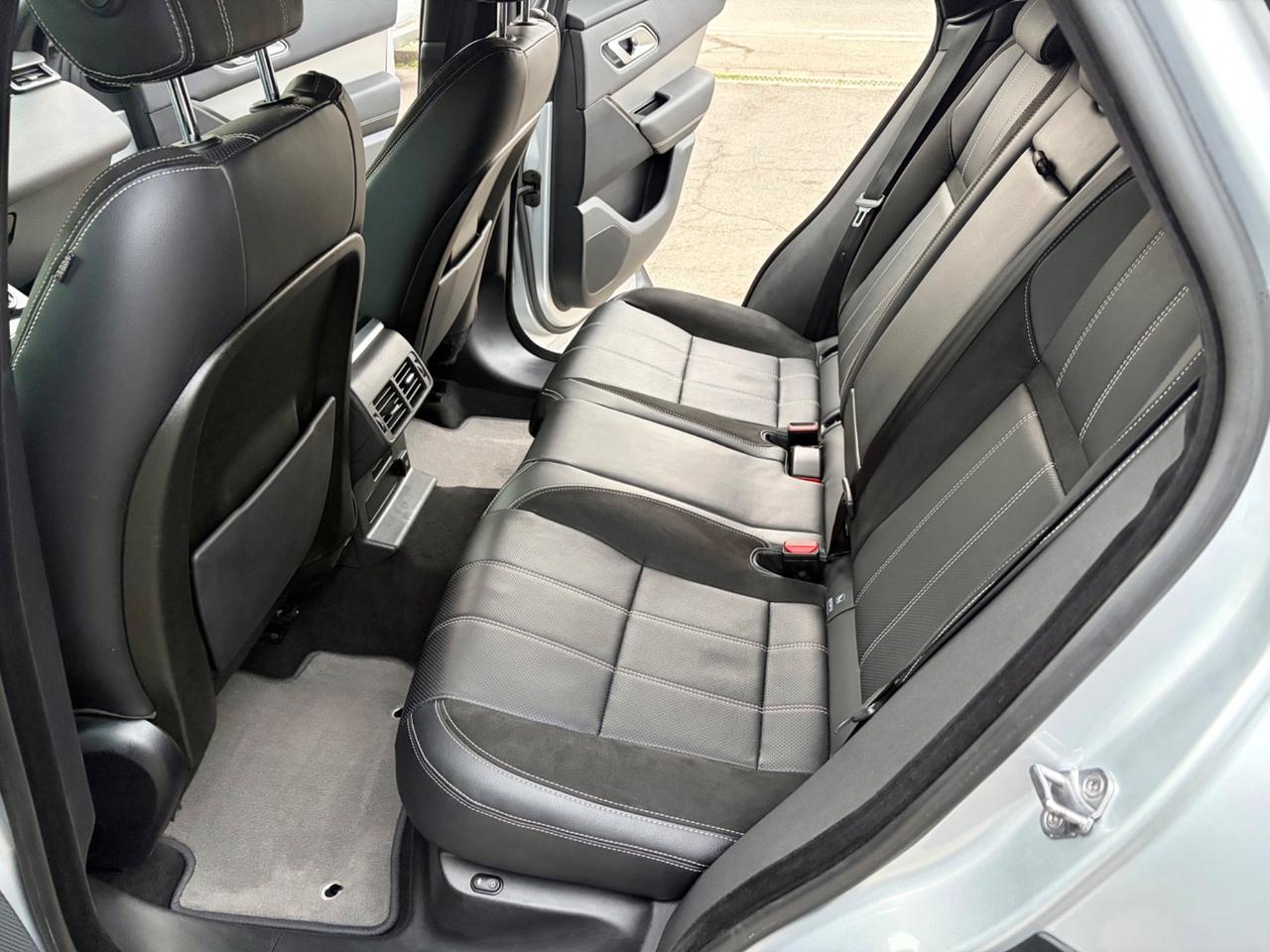 Land Rover Range Velar 2.0D I4 240 CV R-Dynamic HSE