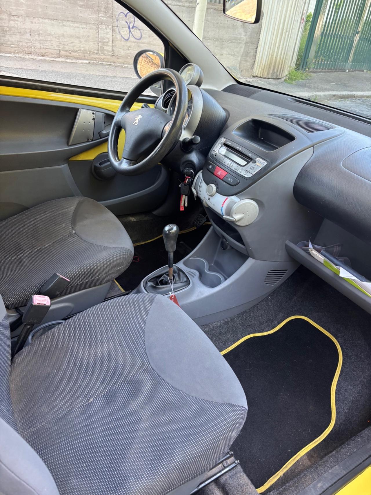 Peugeot 107 1.0 68CV 3p. Desir