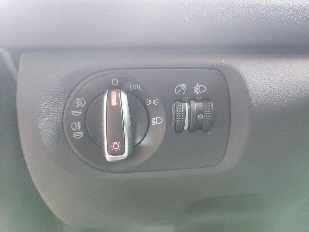 Audi A3 SPB 1.6 TDI 105 CV CR Attraction