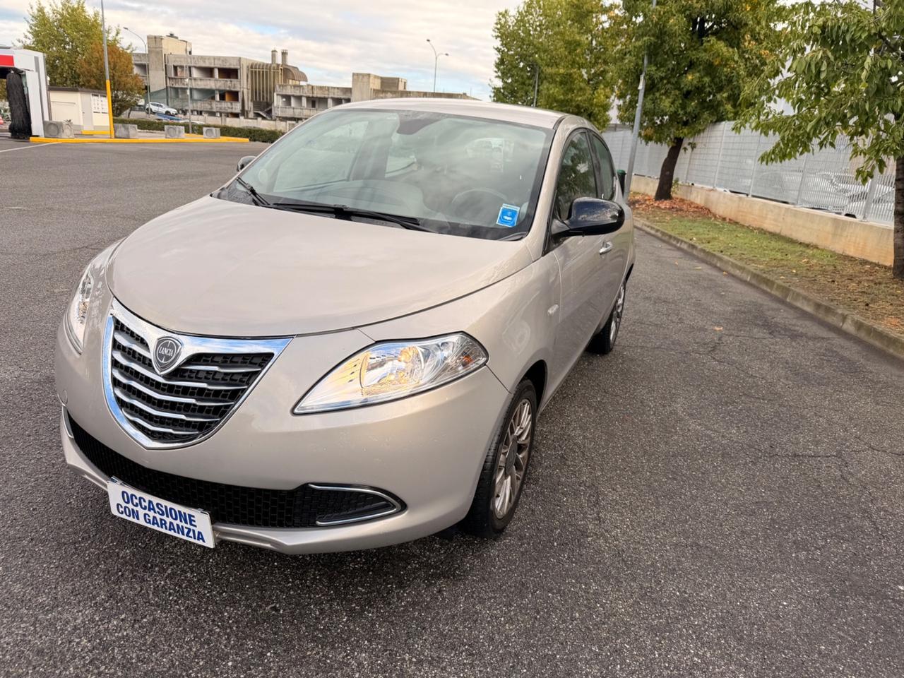 Lancia Ypsilon 1.2 69 CV 5 porte GPL Ecochic Gold
