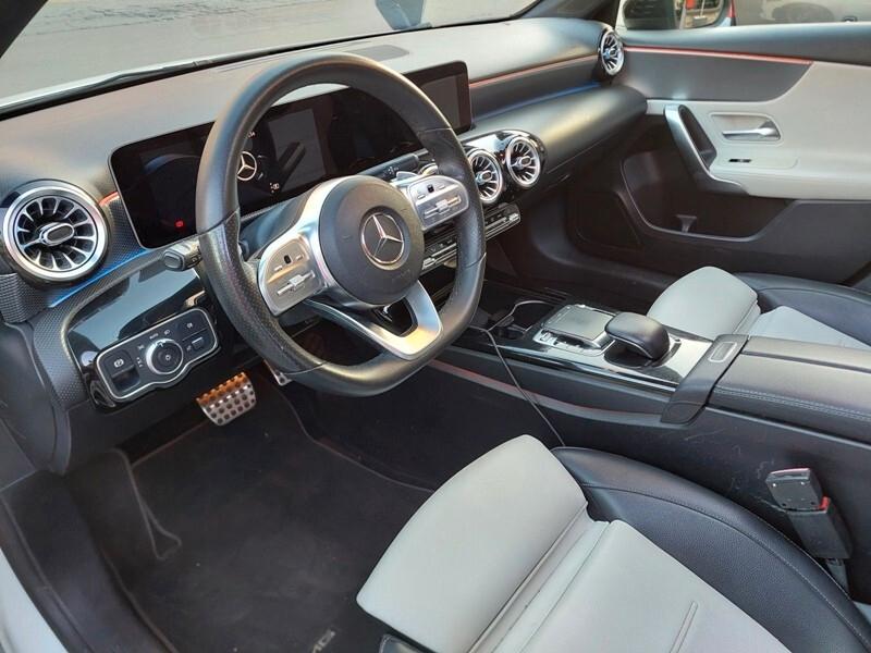 Mercedes-benz A 180 d Automatic Premium