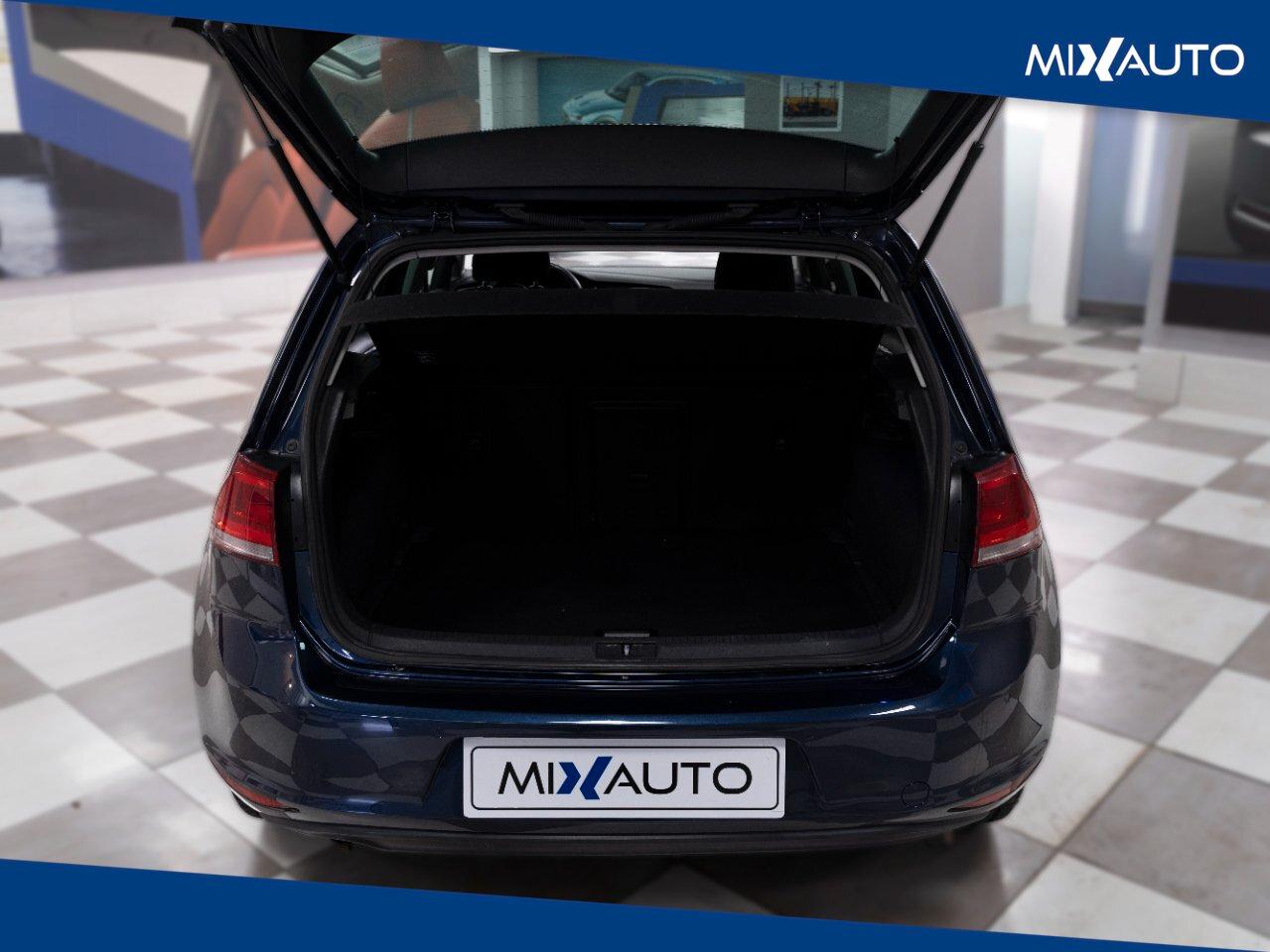 Volkswagen Golf 1.6 BTDI Comfortline 5 Porte 110CV EU6