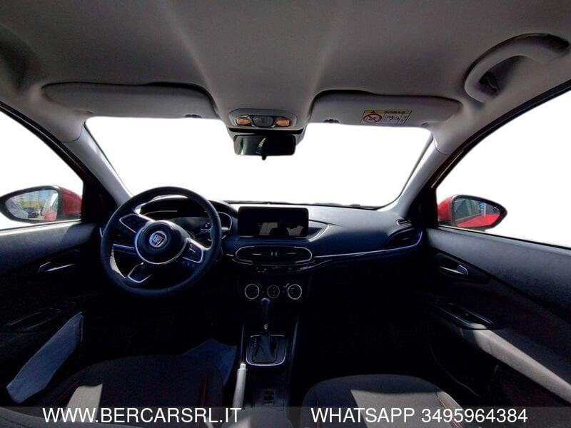FIAT Tipo 1.5 Hybrid DCT 5 porte Red