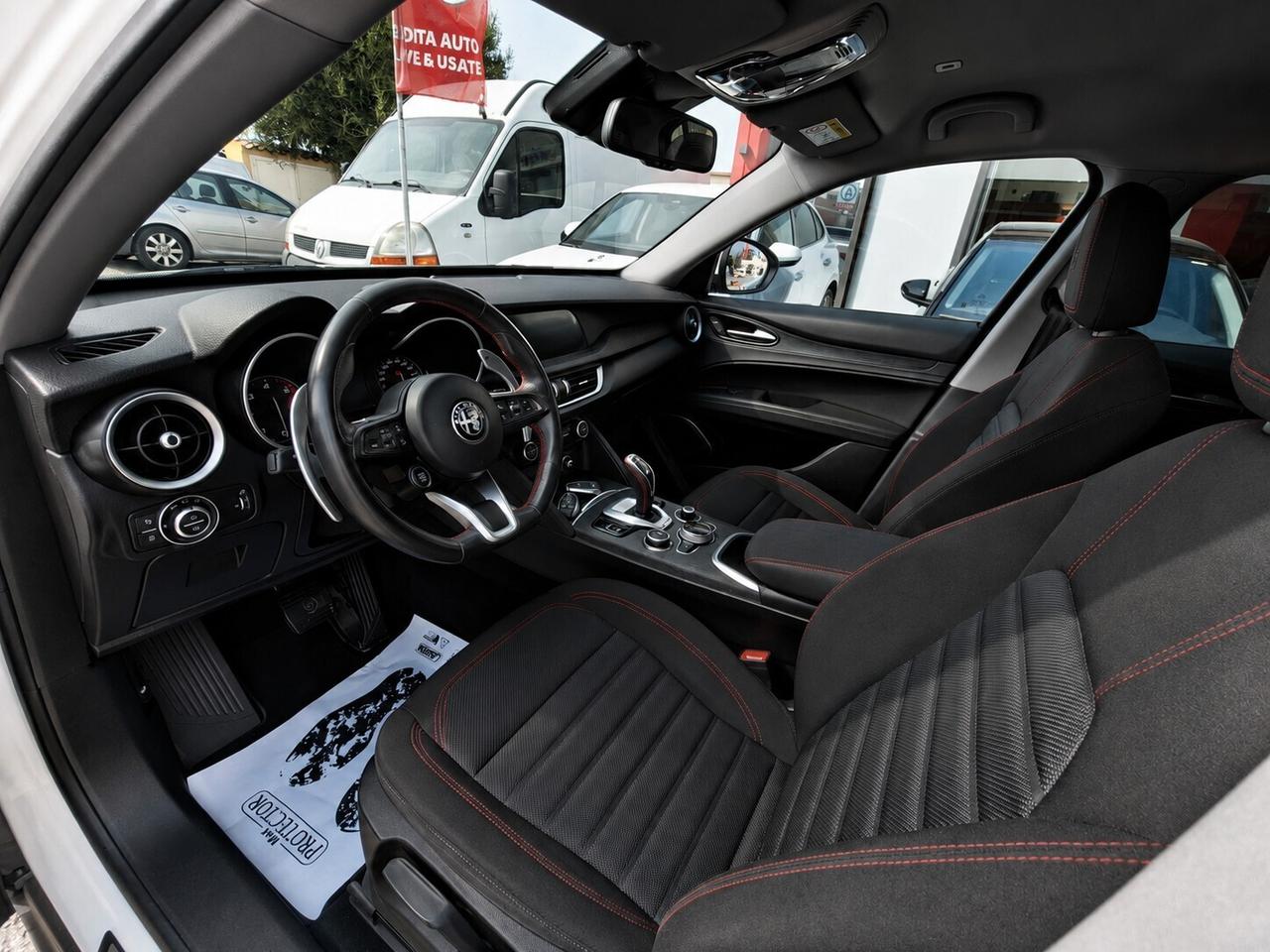 Alfa Romeo Stelvio 2.2 Q4 190 CV SPRINT