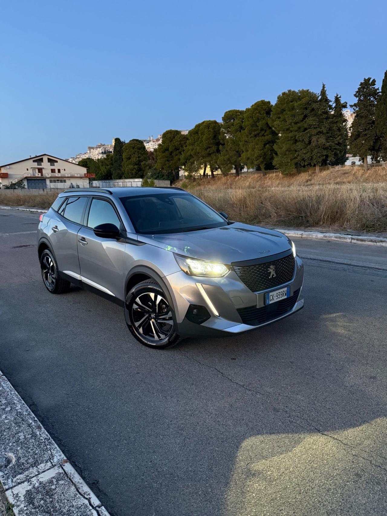 Peugeot 2008 BlueHDi 110 S&S Allure Pack