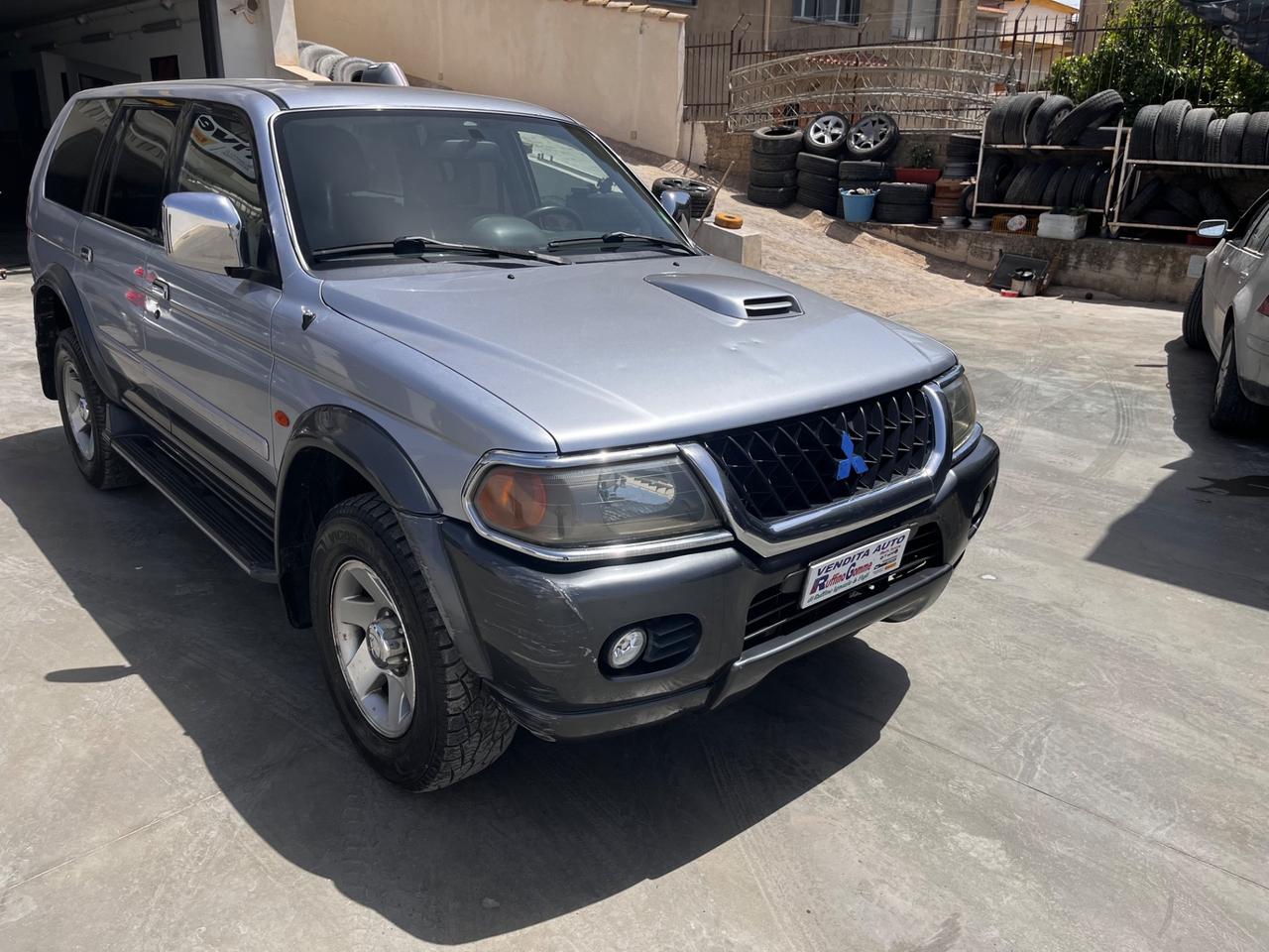 Mitsubishi Pajero Sport Pajero Sport 2.5 TDI GLS