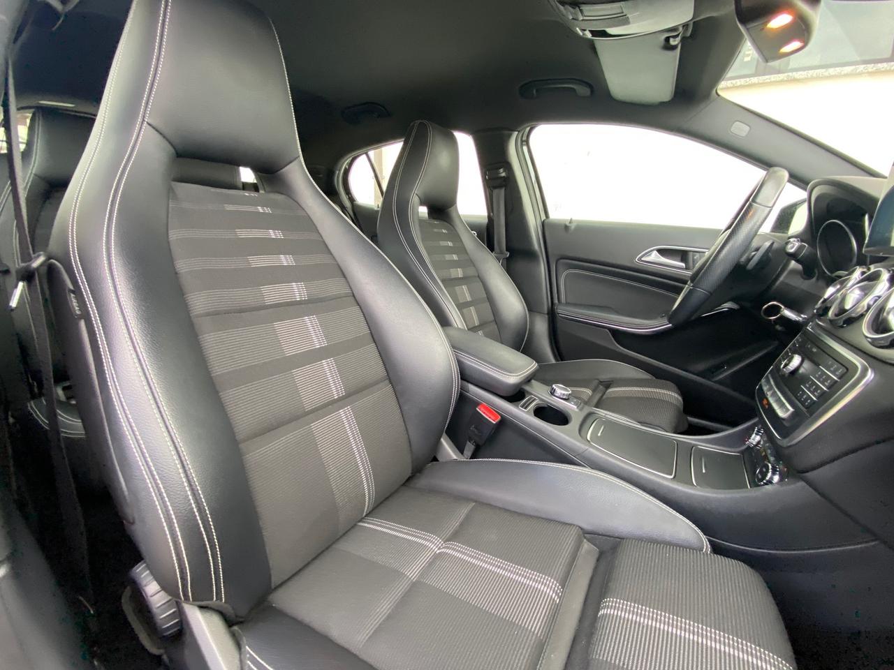 Mercedes-benz GLA 200 d Automatic 4Matic Sport 136CV