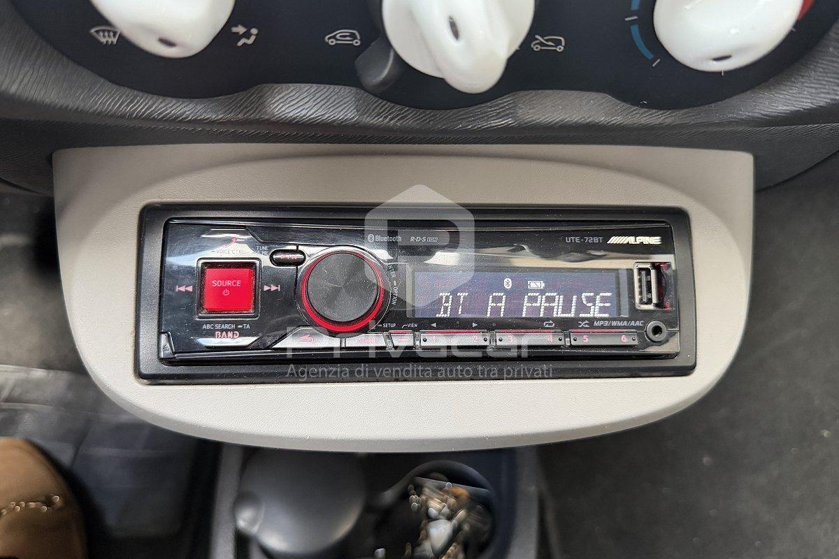 RENAULT Twingo 1.2 16V LEV Miss Sixty