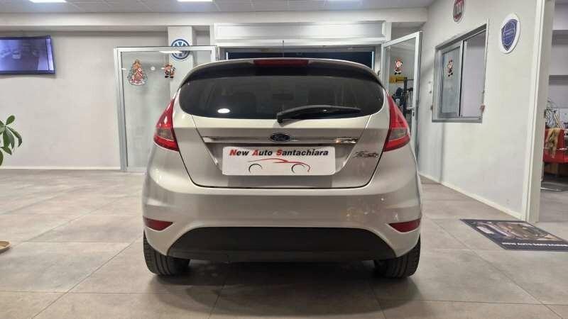 Ford Fiesta 1.2 82 CV Titanium