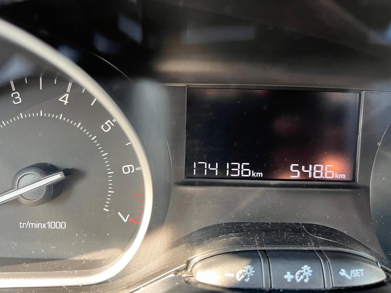 Peugeot 2008 PureTech 82 Active