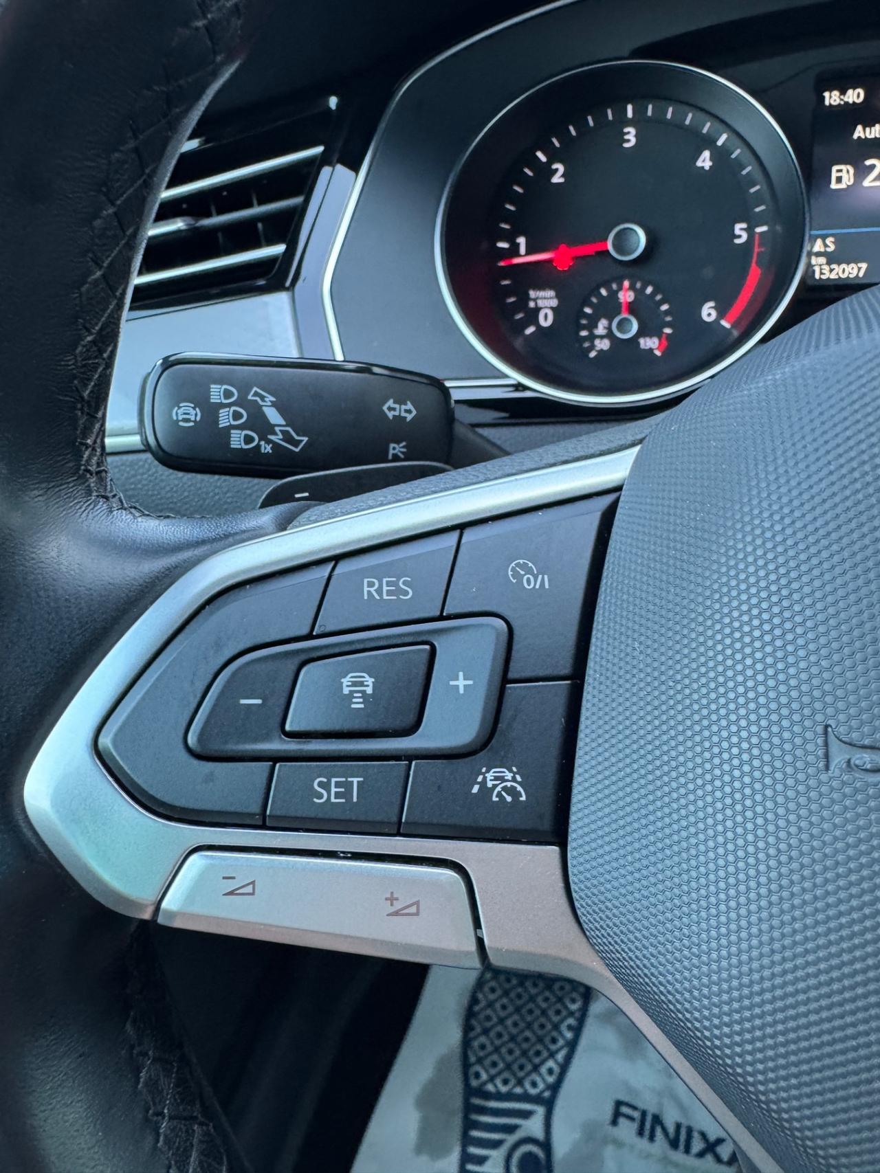 Volkswagen Passat Variant 2.0 TDI R Line Tetto panoramico