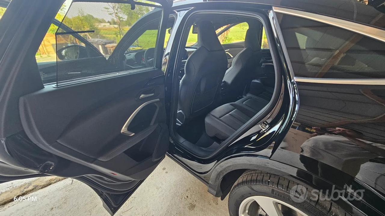 Audi Q5 Sportback 40 Tdi QUATTRO S-LINE