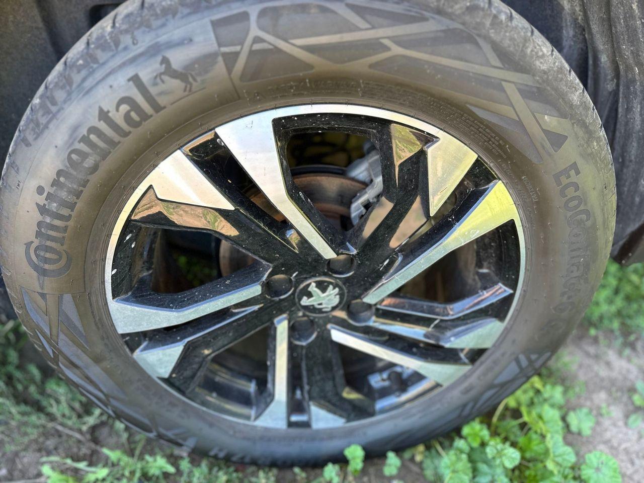 PEUGEOT 2008 II 2020 - 2008 1.2 puretech Allure s&s 130cv eat8