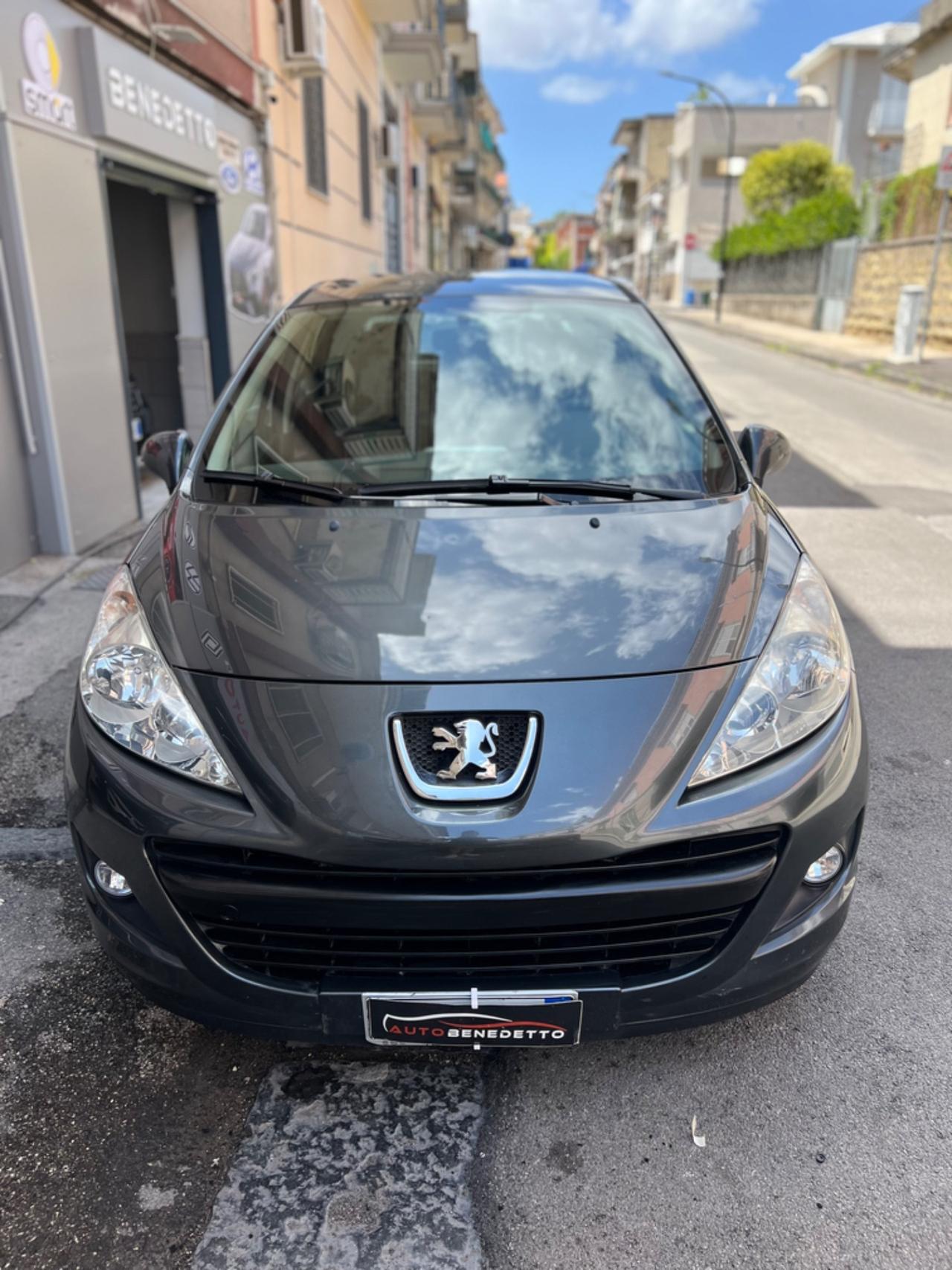 Peugeot 207 1.4 8V 75CV ECO GPL 2009