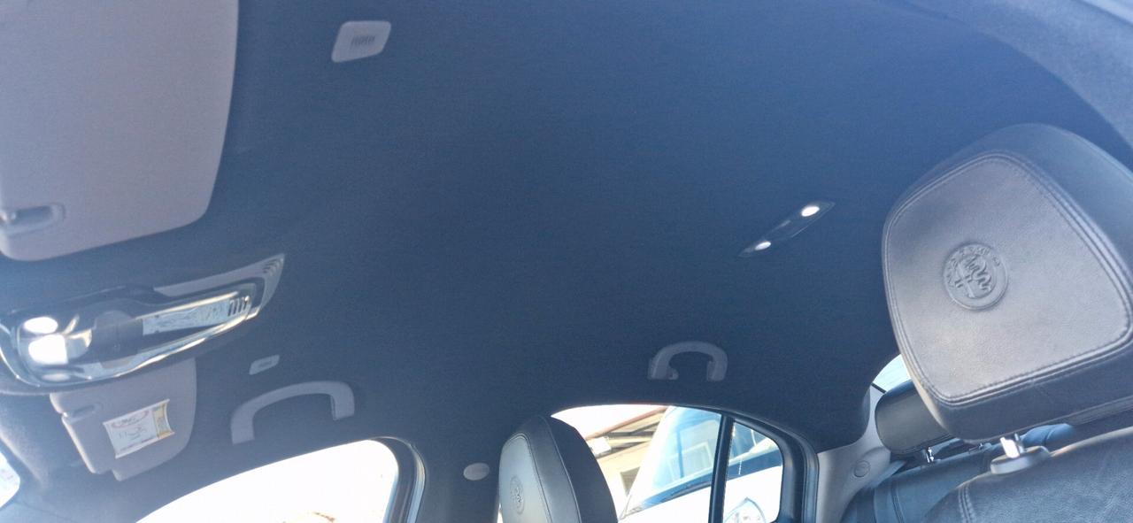 Alfa Romeo Giulia 2.2 Turbodiesel 180 CV AT8 Super