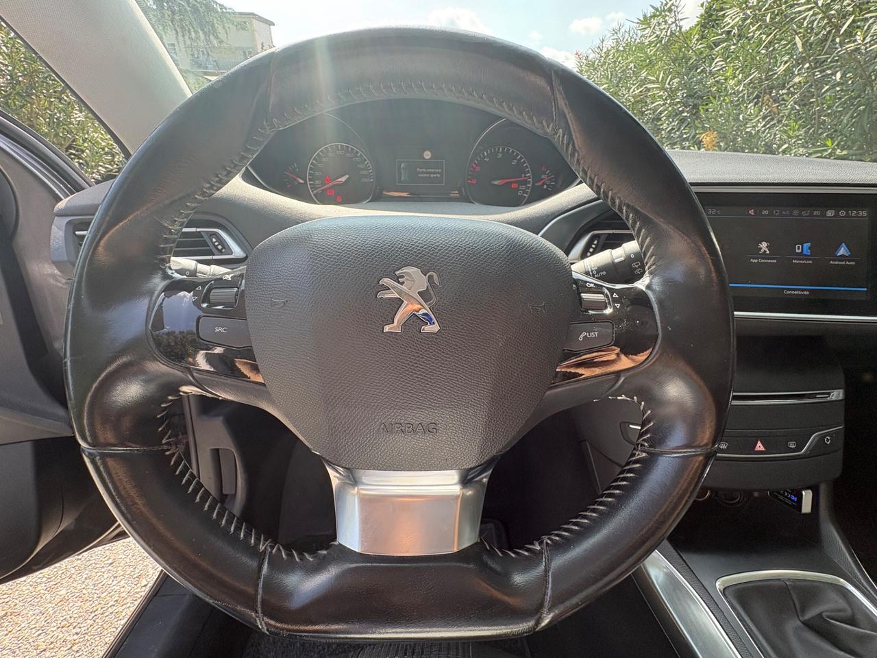 Peugeot 308 BlueHDi 130 S&S Allure