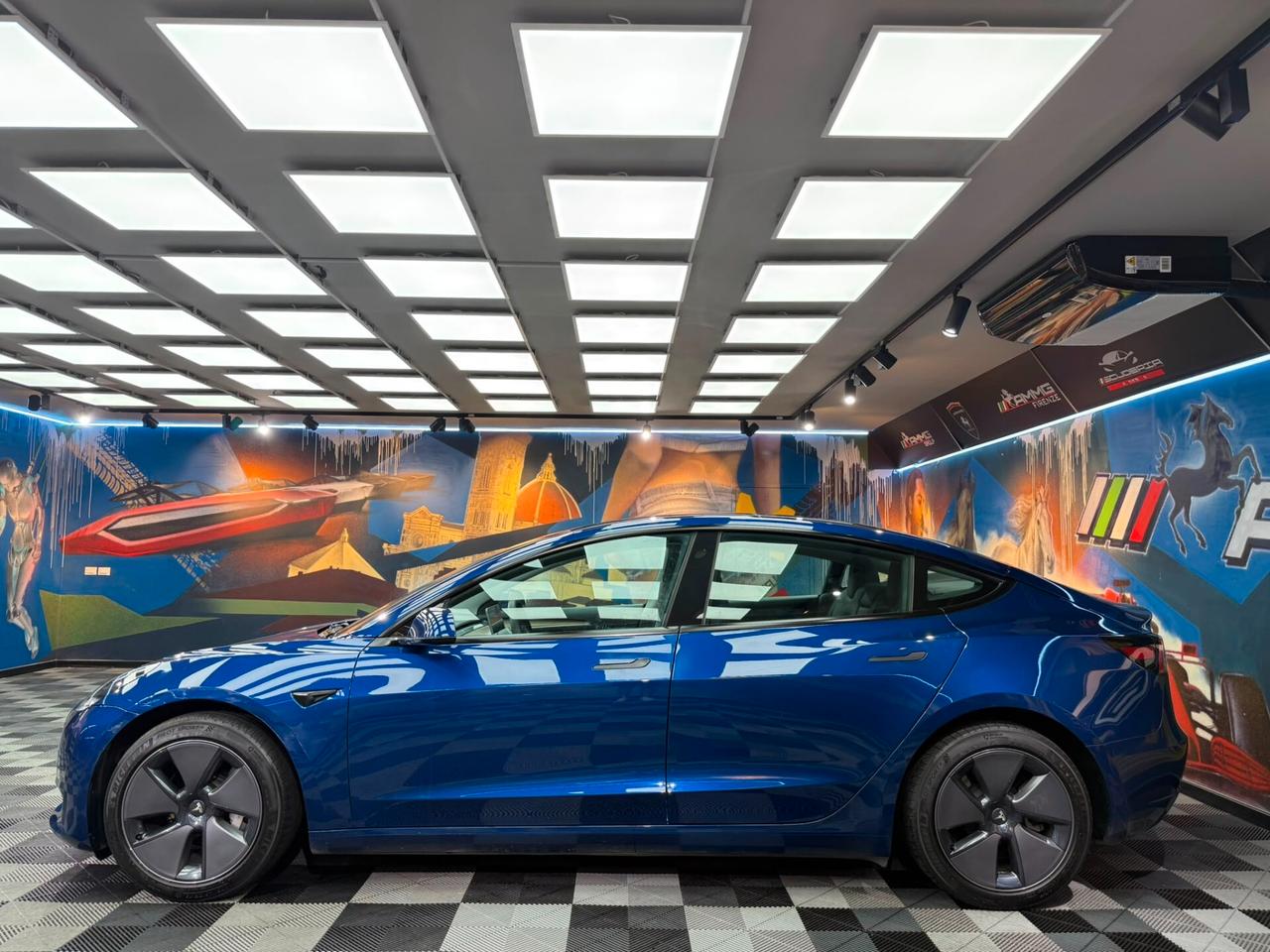 Tesla Model 3 Long Range Dual Motor AWD (369)
