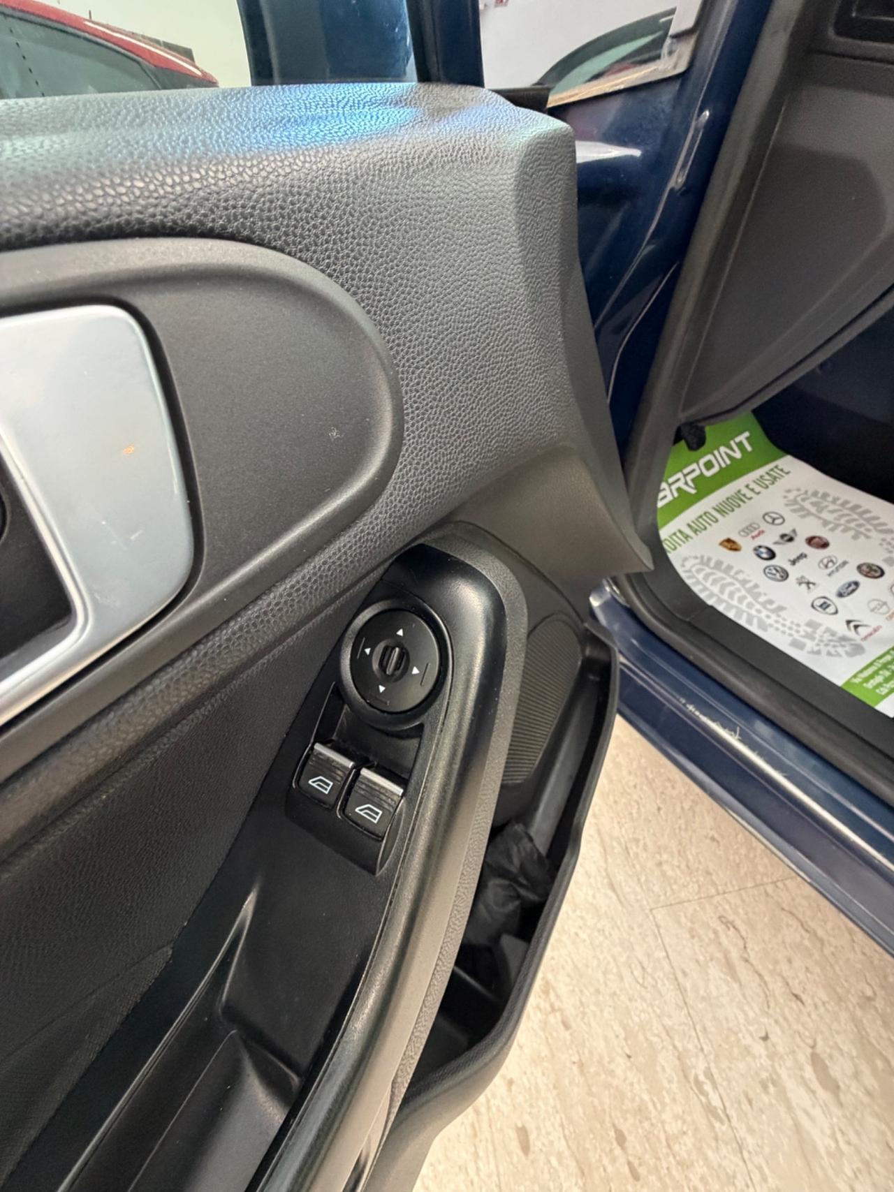 Ford Fiesta 1.4 5 porte Bz.- GPL Business