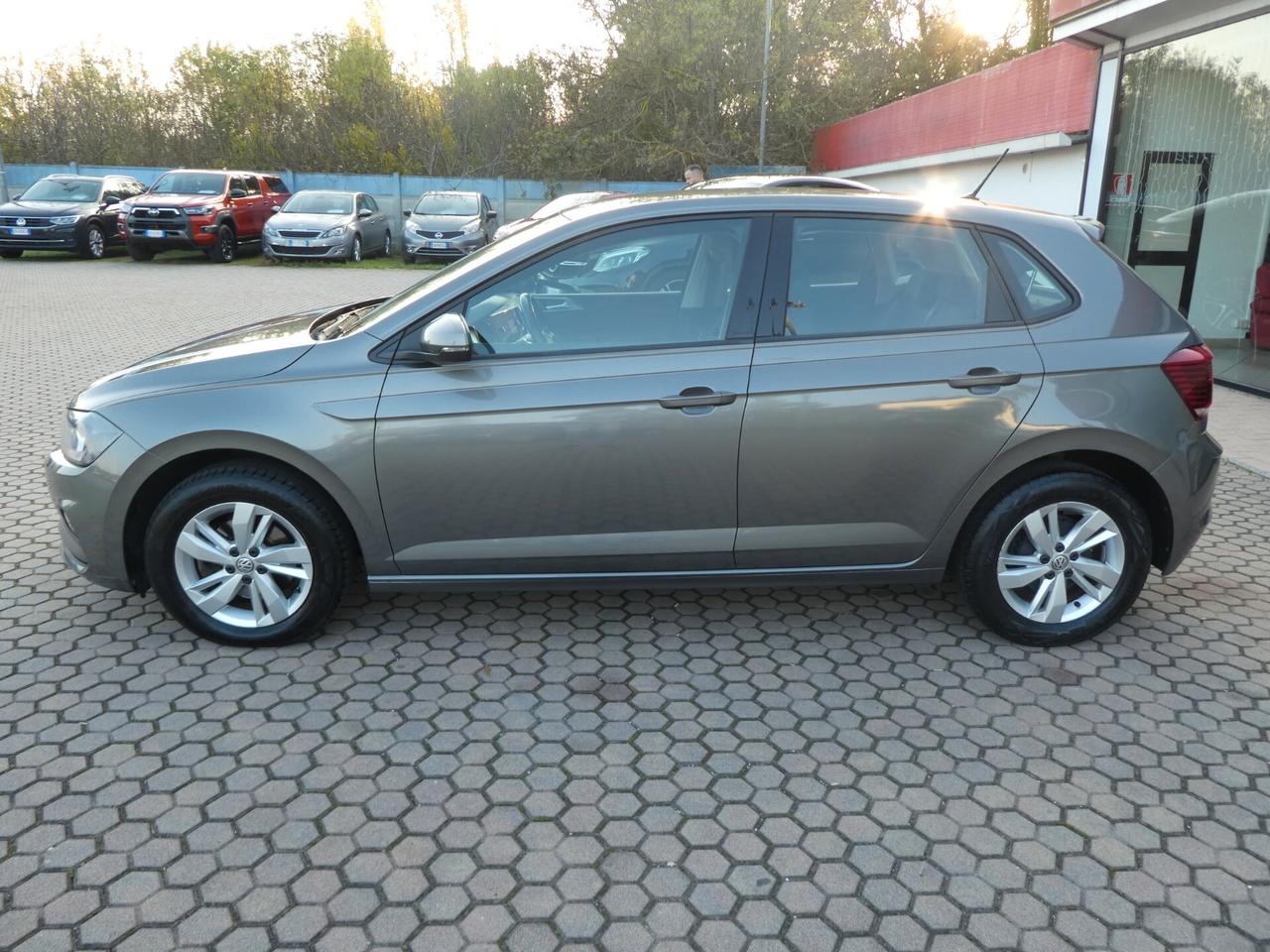 Volkswagen Polo 1.6 TDI 95 CV DSG OK NEOPATENTATI