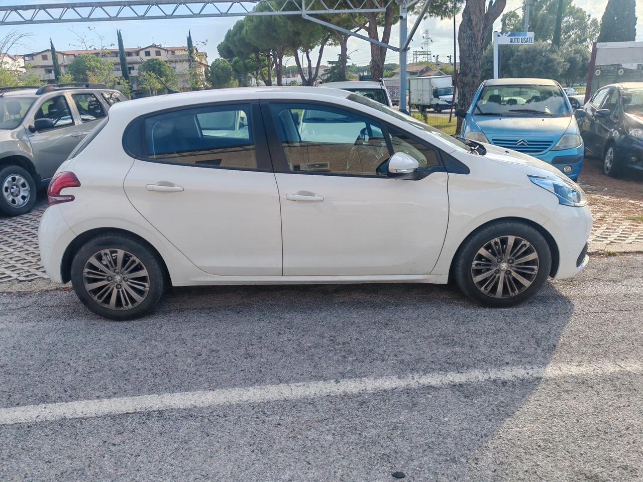 Peugeot 208 BlueHDi 100 S&S 5 porte Active