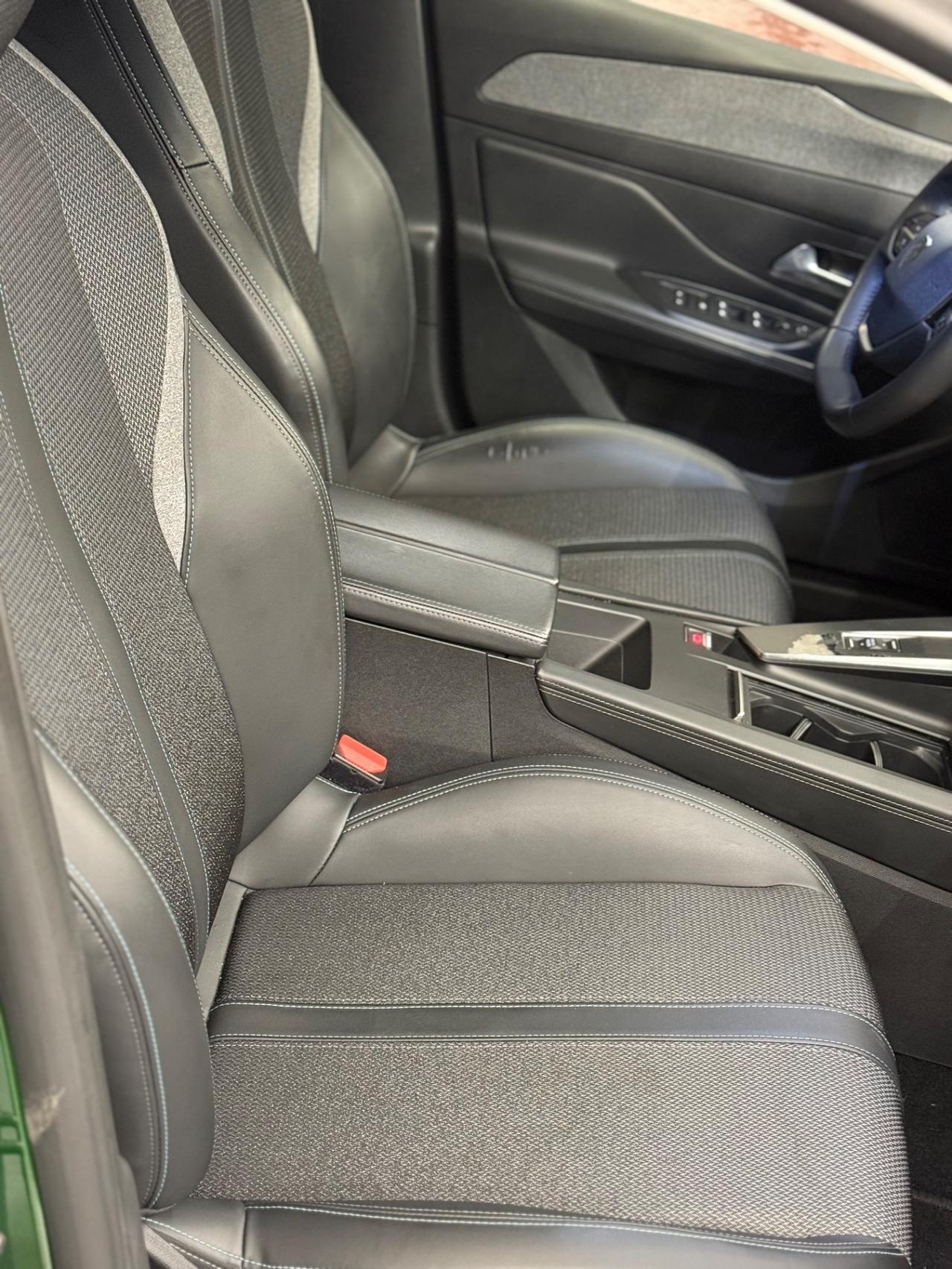 Peugeot 308 BlueHDi 130 S&S EAT8 Allure Pack