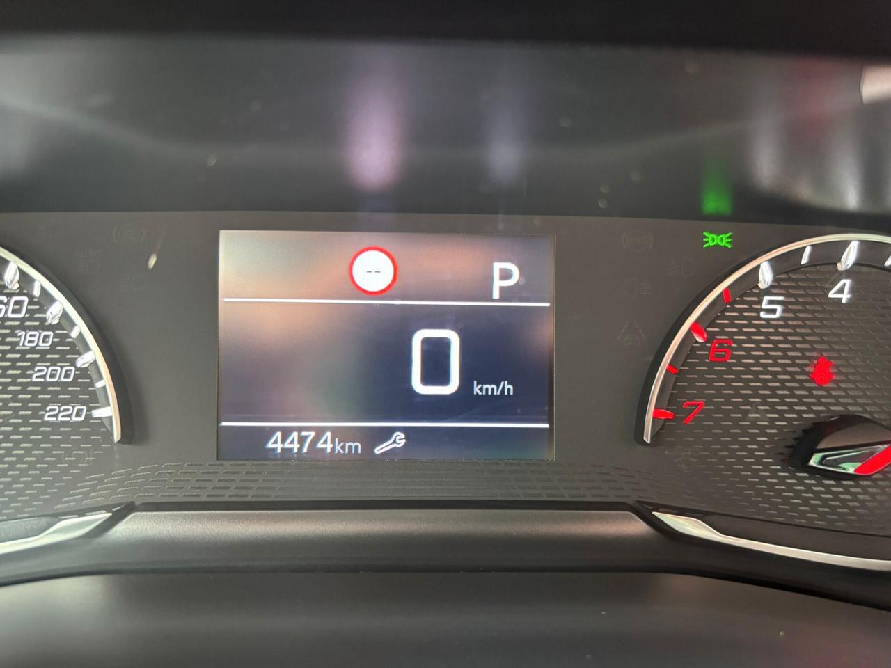 Peugeot 208 PureTech 100cv EAT8 5p Allure Pack