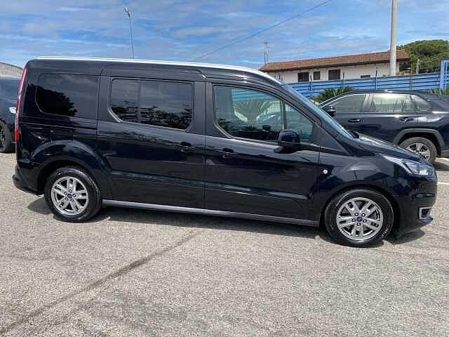 Ford Tourneo Connect 1.5 TDCi 120 CV Titanium