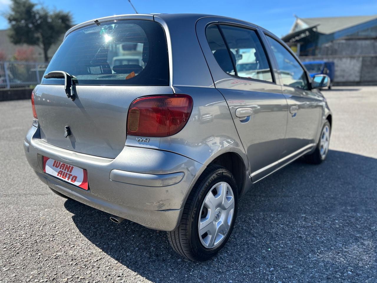 Toyota Yaris 1.3i 16V 5P FRIZIONE NUOVA