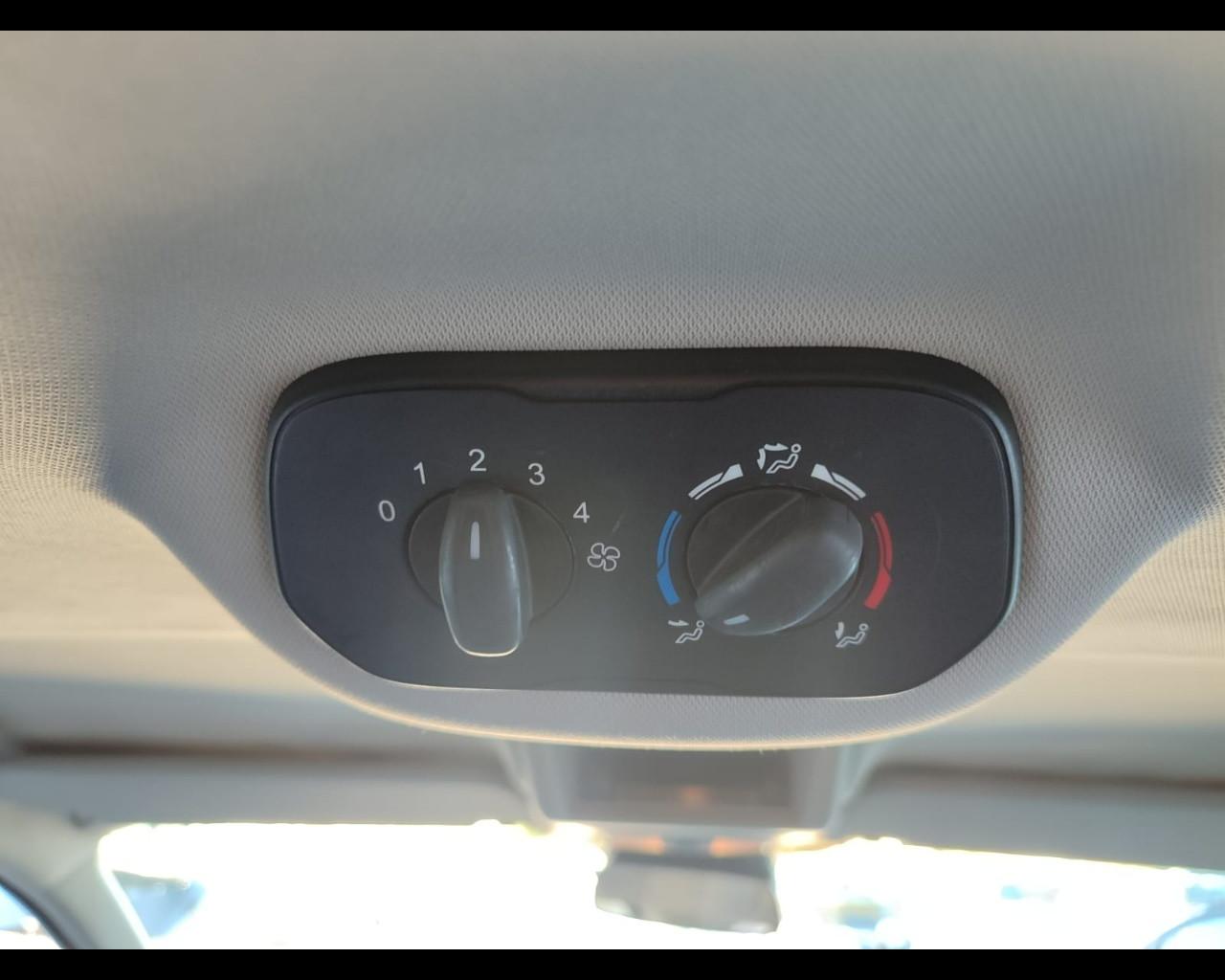 FORD Tourneo Custom 310 2.0 TDCi 130CV PC T