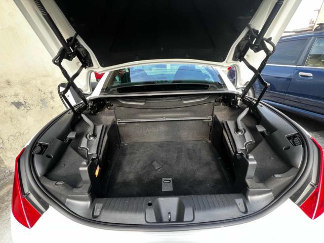 PEUGEOT 308 1.6 VTi 120CV CC Féline