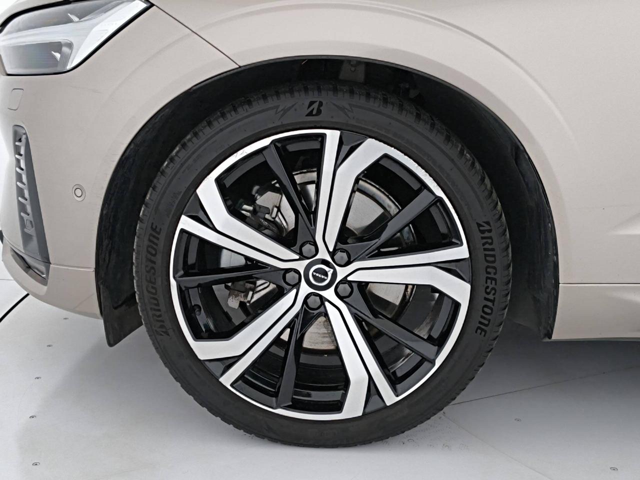 VOLVO XC60 N1 2.0 B4 d Ultimate Dark awd