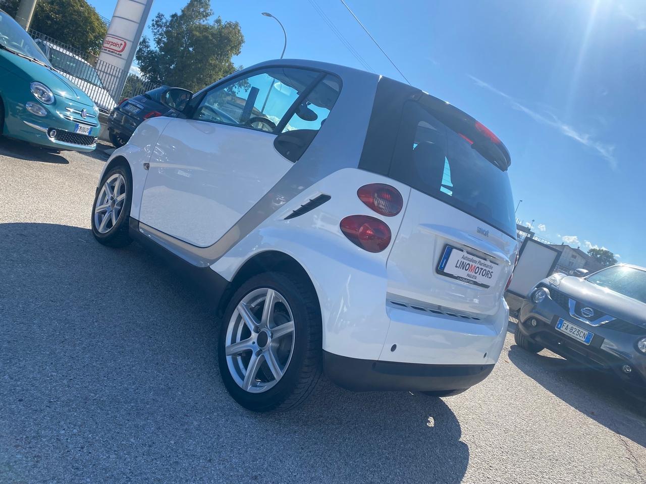 Smart ForTwo 1000 52 kW coupé pulse 71cv