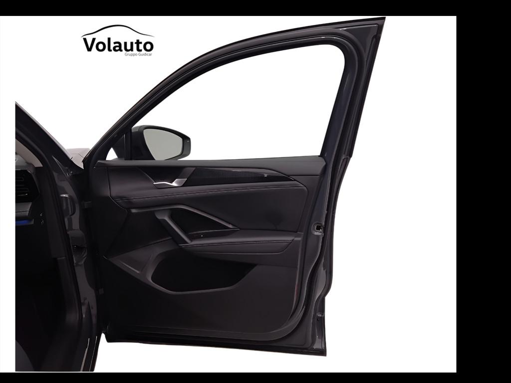 VOLKSWAGEN Tiguan III 2024 - Tiguan 2.0 tdi Life 150cv dsg