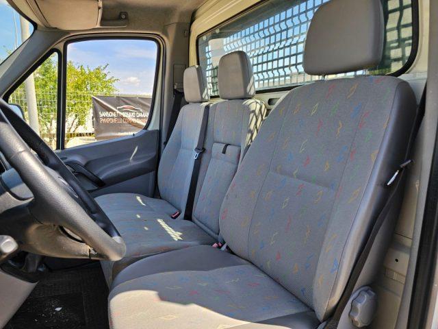 VOLKSWAGEN Crafter 35 2.5 TDI 109CV Cabinato CASSONE FISSO