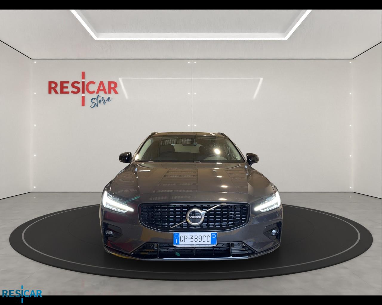 VOLVO V60 RDESIGN B4 AUT