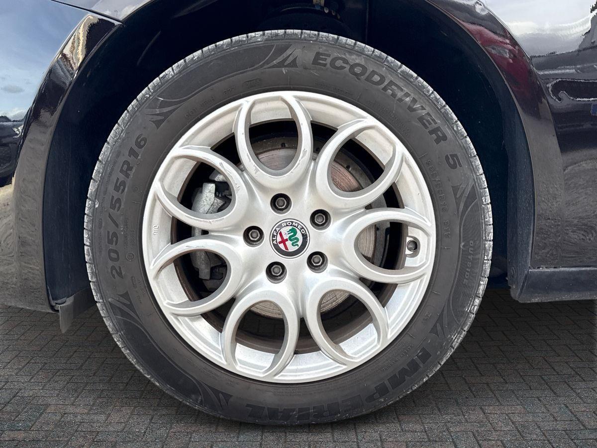 ALFA ROMEO Giulietta III - Giulietta 1.6 jtdm Giulietta 120cv