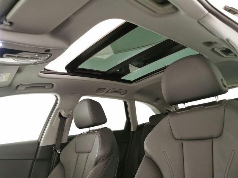 Audi A4 allroad 40 2.0 tdi mhev Identity Contrast quattro 204cv s-tronic