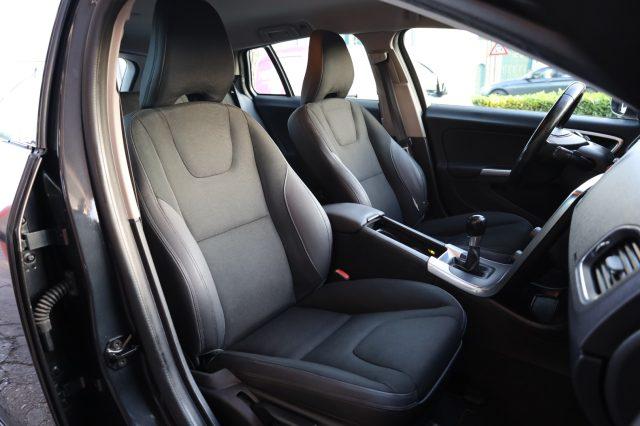 VOLVO V60 D3 2.0d 163 CV Euro5A TEL USB Clima Sensori Park