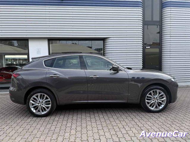 MASERATI Levante MHEV GT TETTO APRIBILE CERCHI 20'' IVA ESPOSTA