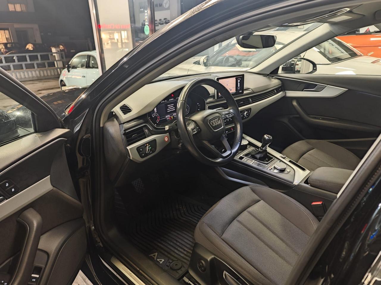 Audi A4 2.0 TDI 150 CV ultra Business