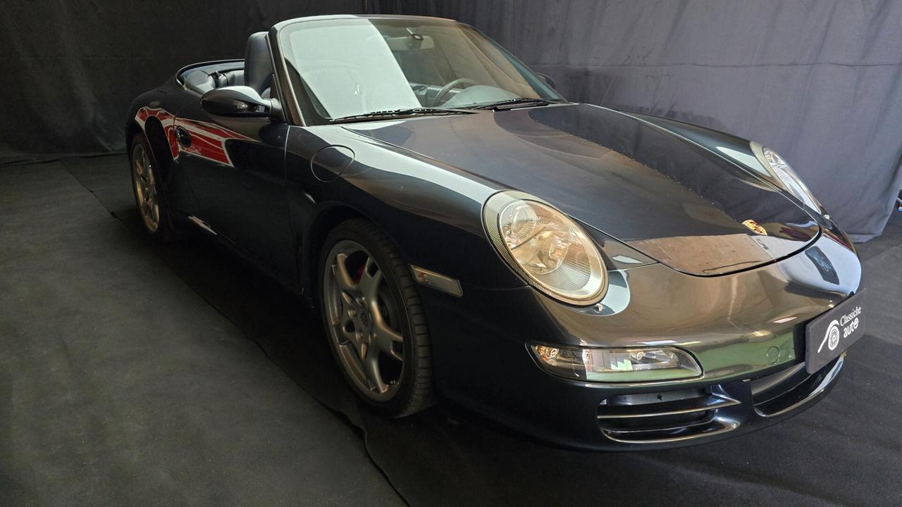 Porsche 911 Carrera Cabriolet