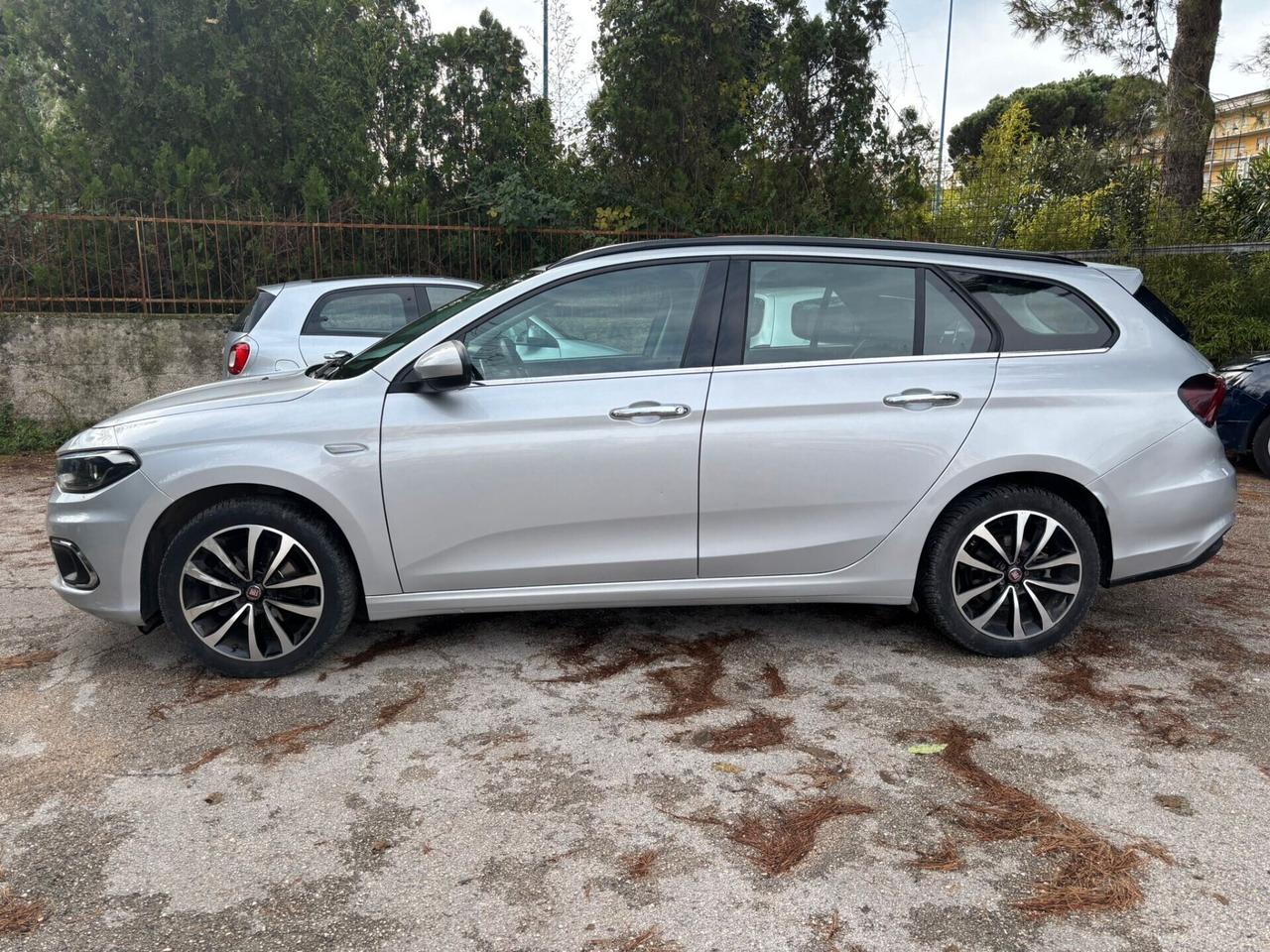 FIAT TIPO 1.6 MJT SW Lounge - 2019
